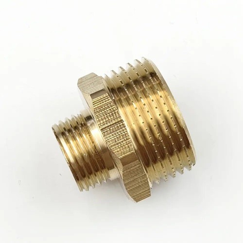 Ниппель латунный переходной НР LD 15 мм 1"