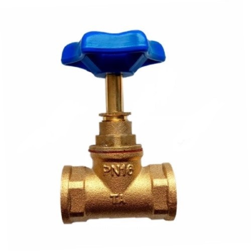 Клапан запорный латунный с внутренней резьбой 1,6 МПа 15б3р Китай 20х46,5 мм во Владивостоке